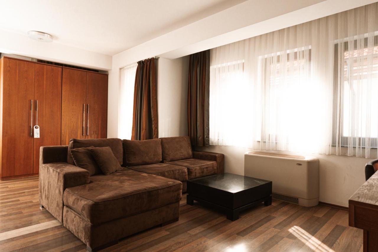 Hotel Centrum Prizren Exterior foto