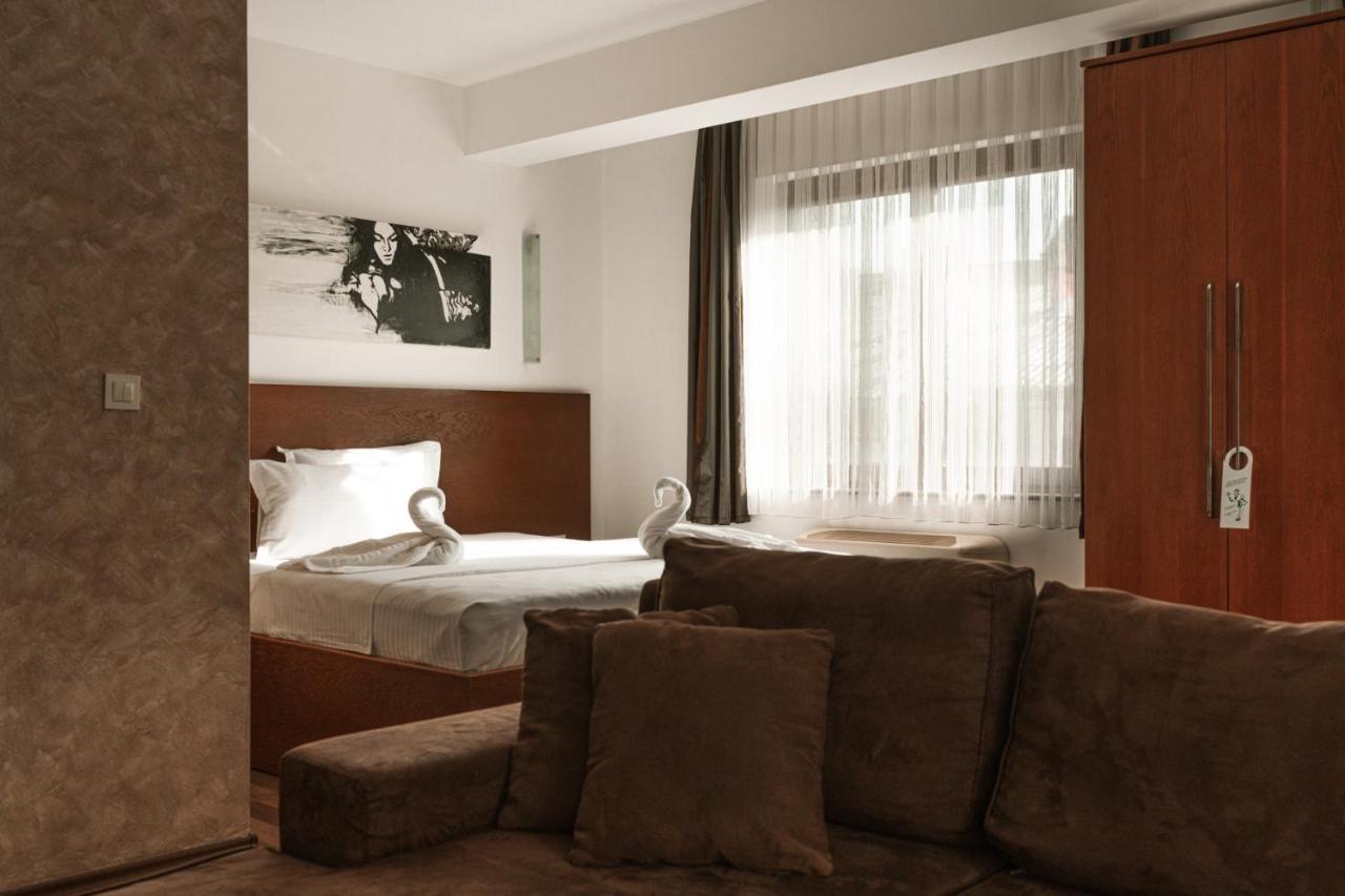 Hotel Centrum Prizren Exterior foto