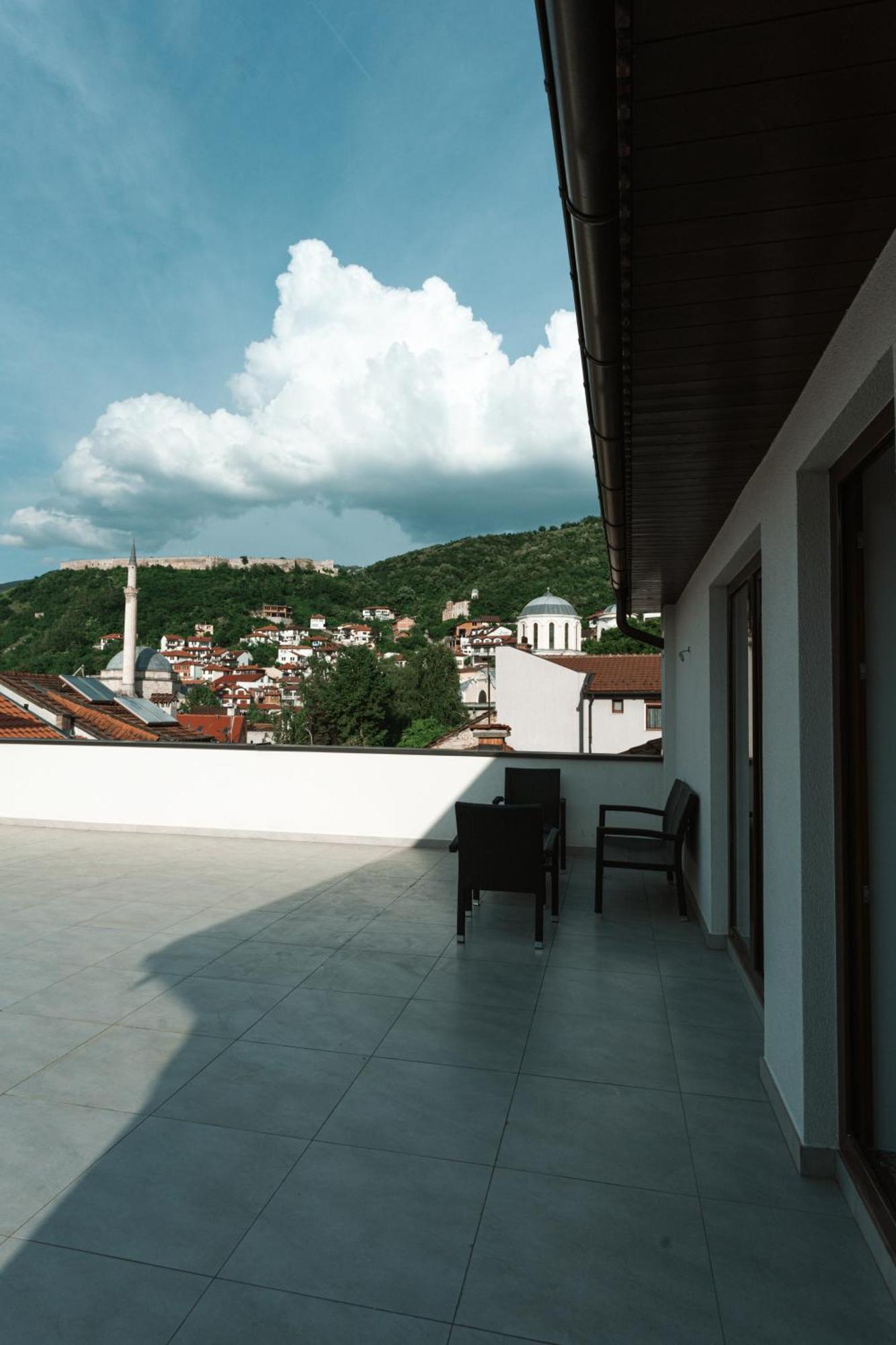 Hotel Centrum Prizren Exterior foto
